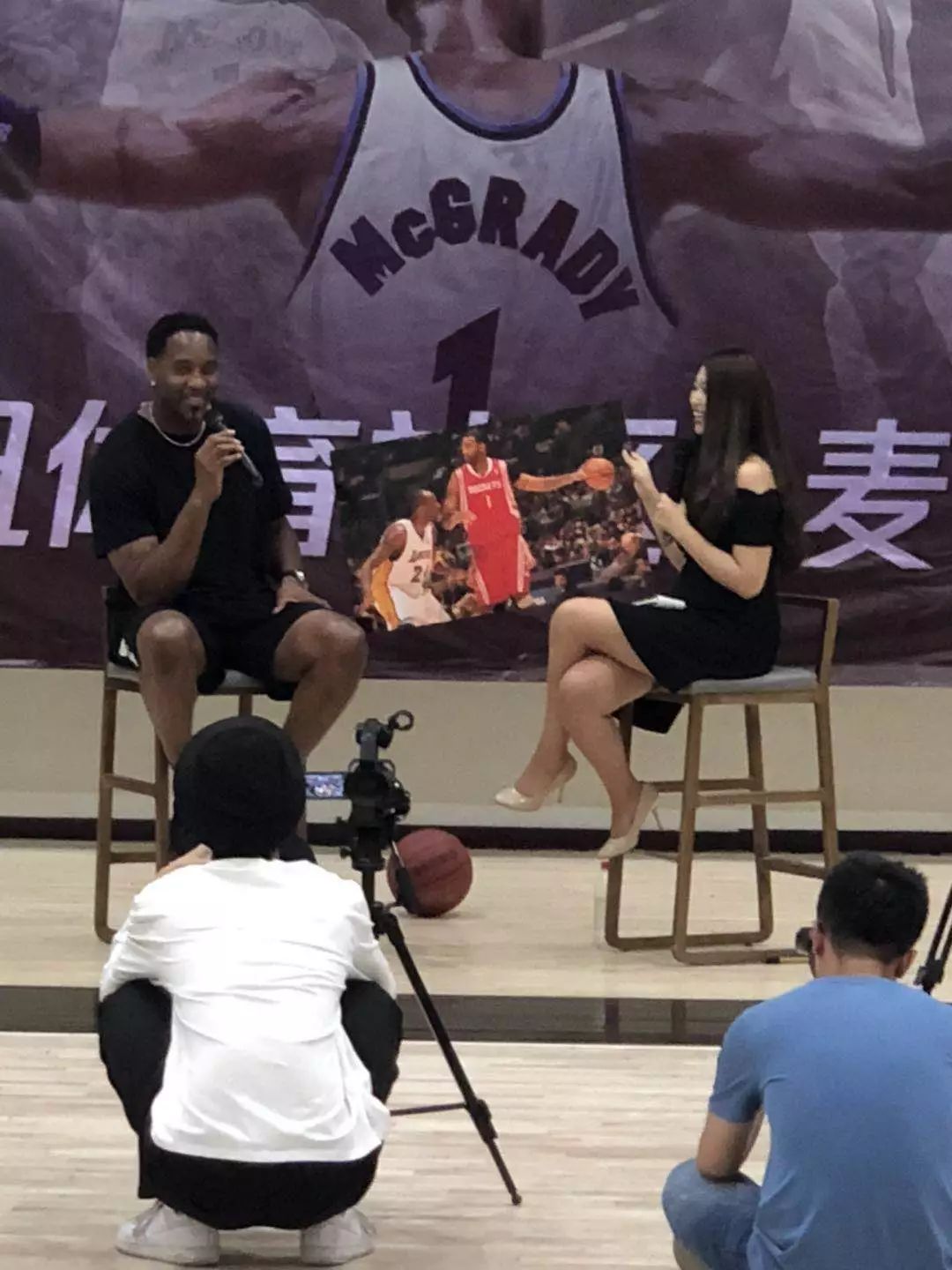 劳塔罗：我当然愿意终身效力国米；阿根廷国家队内部充满信心（劳塔罗：愿终身效力国米，阿根廷队上下信心满满）