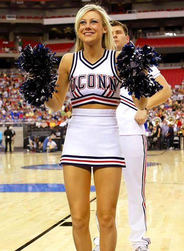 足球俱乐部年度转会总结（足球俱乐部全年转会盘点）