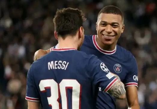 小卡纳瓦罗：在我哥光环下成长压力很大；我始终爱着那不勒斯（小卡纳瓦罗：哥哥光环带来重压，我对那不勒斯的爱始终如一）