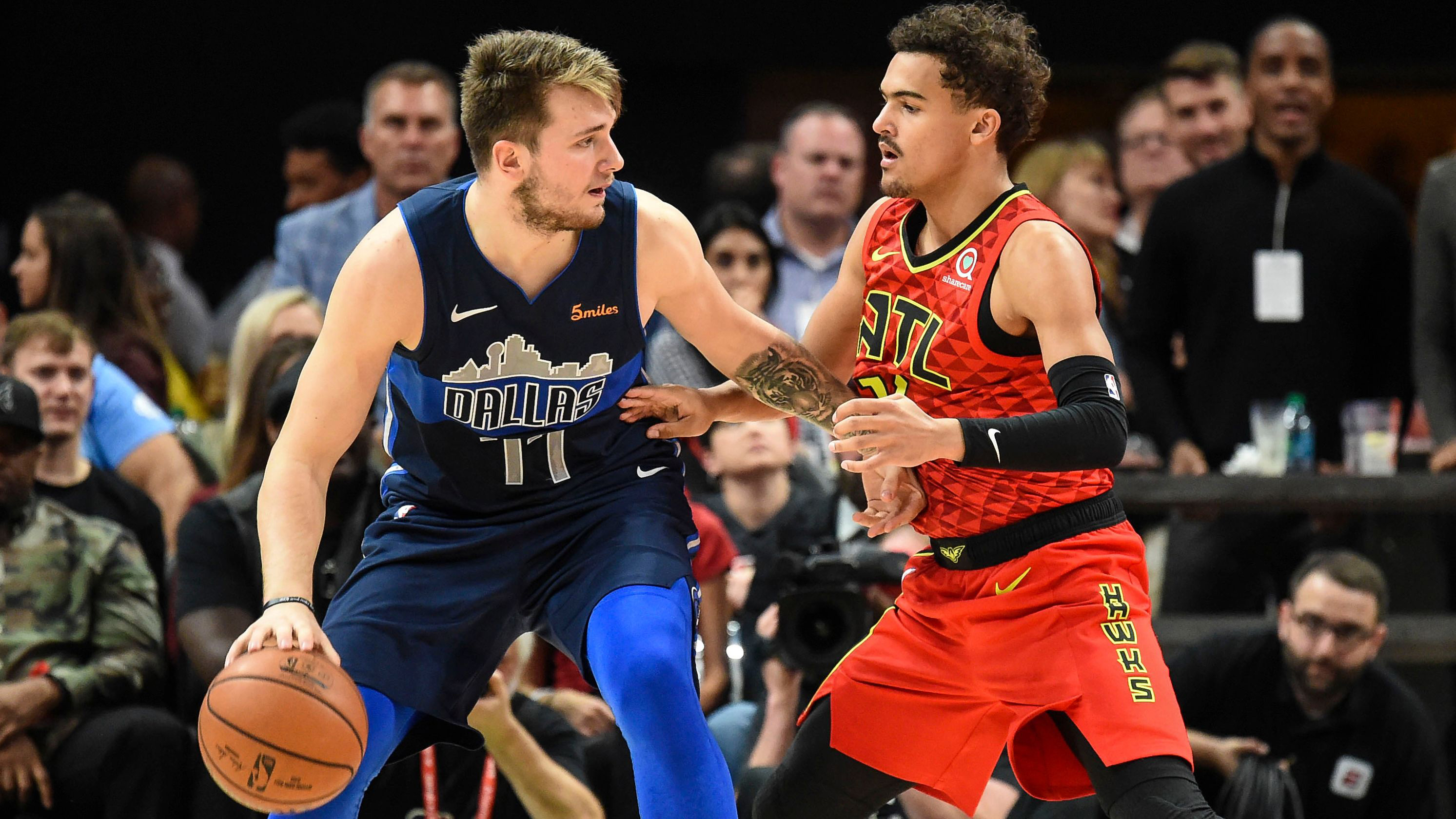 BBC：沙特仍有兴趣签下萨拉赫，球员在利物浦已连续两场替补（BBC：沙特仍追逐萨拉赫，后者在利物浦已连两场替补）