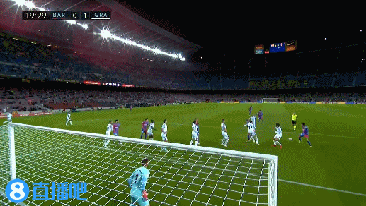 莱万传记作者：拉波尔塔承认，哈维的离开实际上拯救了莱万