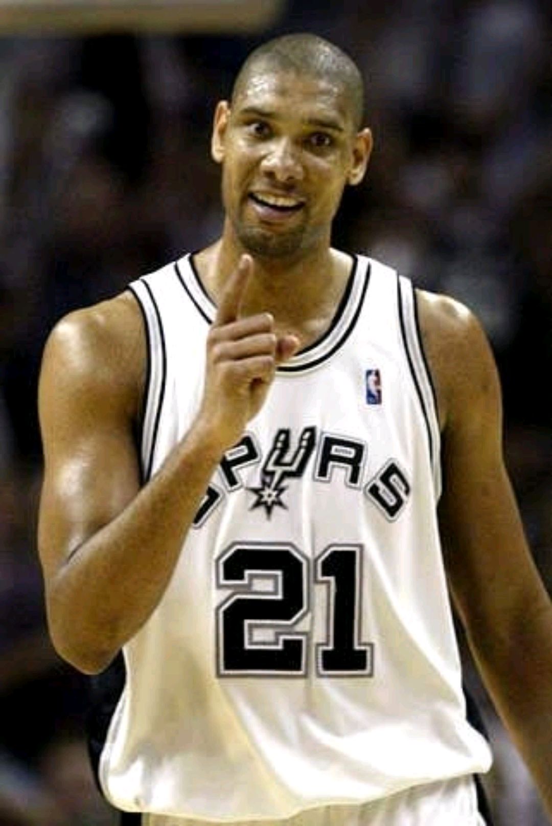 阿森纳3-1完胜拜仁，五档次差距尽显，欧冠小组赛掀翻对手（阿森纳3-1击退拜仁，欧冠小组赛尽显实力差距）