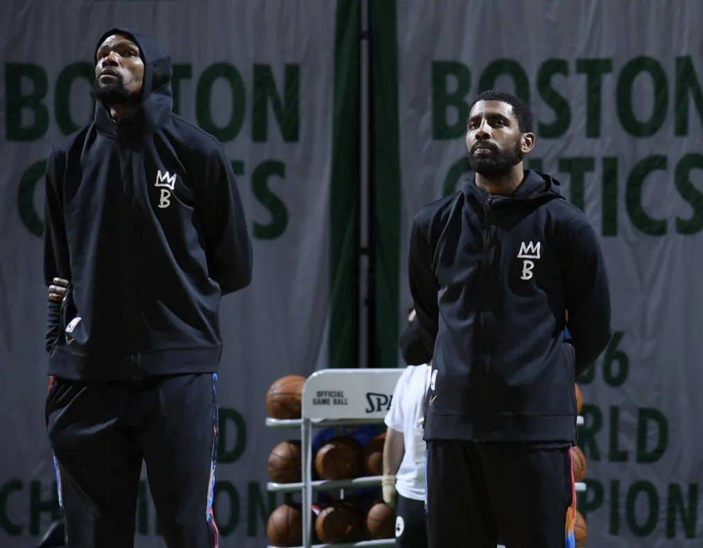 梅州众将：不管未来怎样都要打好最后一场，拼出个保级机会（梅州将士：不论前路如何，最后一战全力以赴，搏出保级生机）