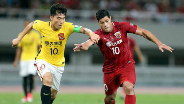 足球巴萨新星闪耀西甲，媒体：未来属于他（巴萨新星西甲大放异彩，媒体称他的时代已来）