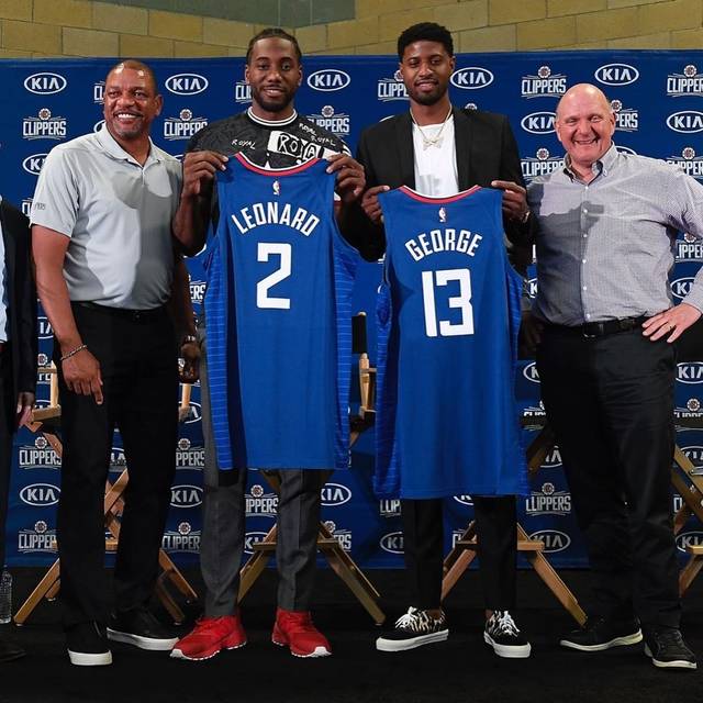 卡萨诺：长远看只有国米和那不勒斯争冠，而米兰会掉链子的（卡萨诺：长期来看争冠将成国米与那不勒斯双雄，米兰或将掉队）