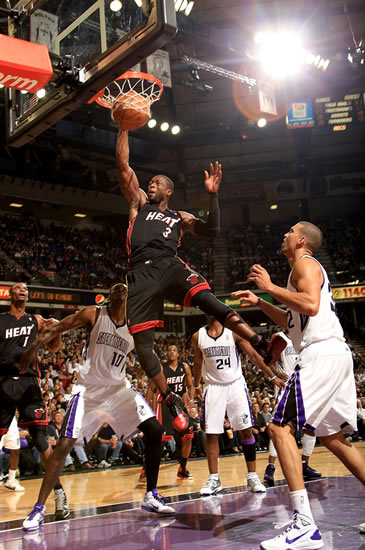 曼晚：曼联有格林伍德50%二转分成，若球员转会他们将有收入（曼晚：格林伍德若再度转会，曼联凭50%二转条款可获收益）